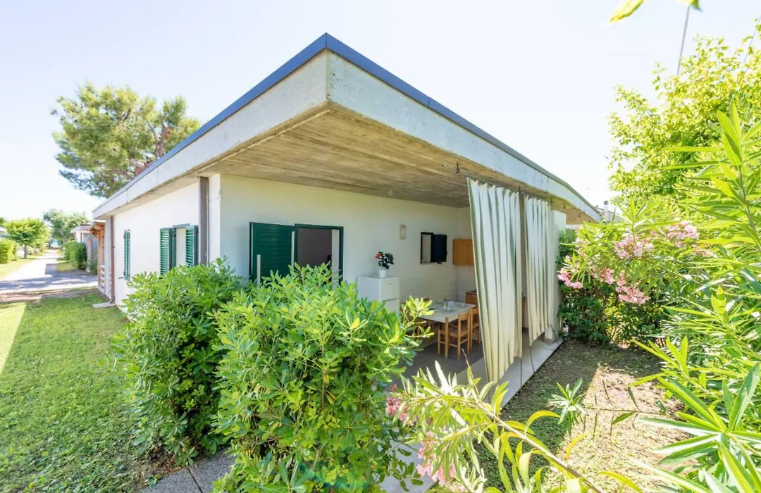 Stork Camping Village-1